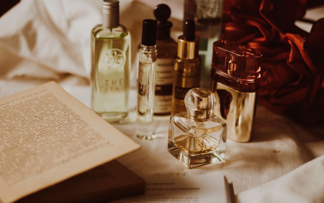 Dossier: Your One-Stop Shop for the Best Perfumes for Men and Women